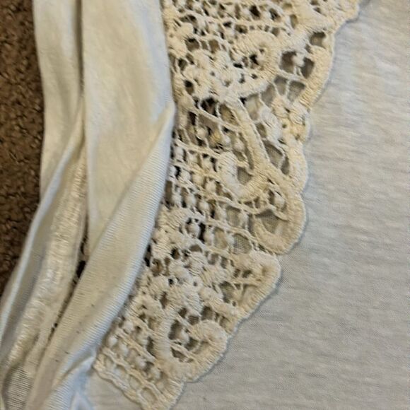 Pam & Gela Women’s Ivory Lace long Tank top - Size M - Picture 4 of 7